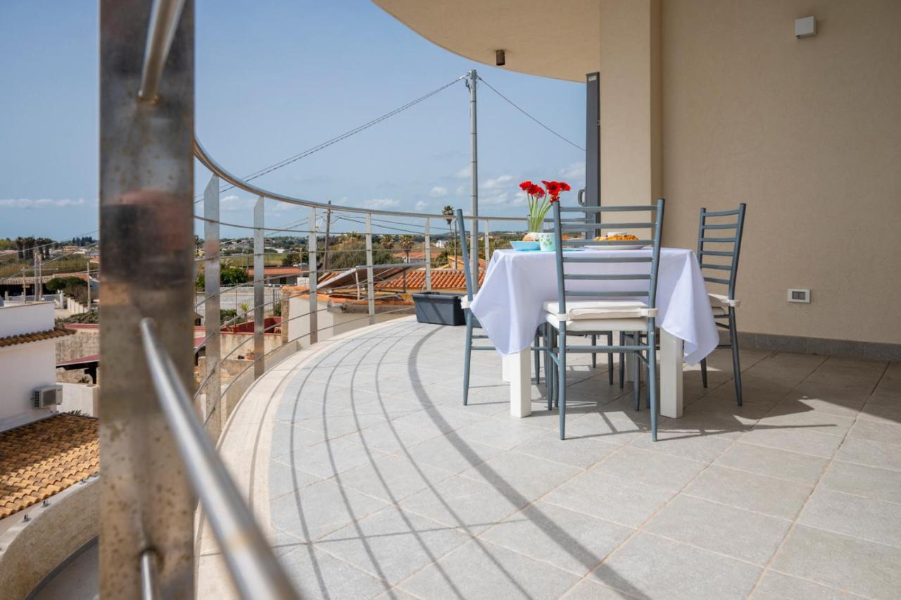 Cicirata Sea Beach - Sicilia Vacanza أفولا المظهر الخارجي الصورة