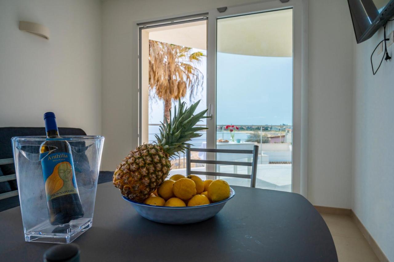 Cicirata Sea Beach - Sicilia Vacanza أفولا المظهر الخارجي الصورة
