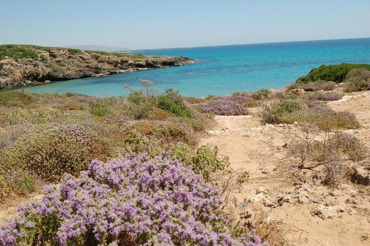 Cicirata Sea Beach - Sicilia Vacanza أفولا المظهر الخارجي الصورة