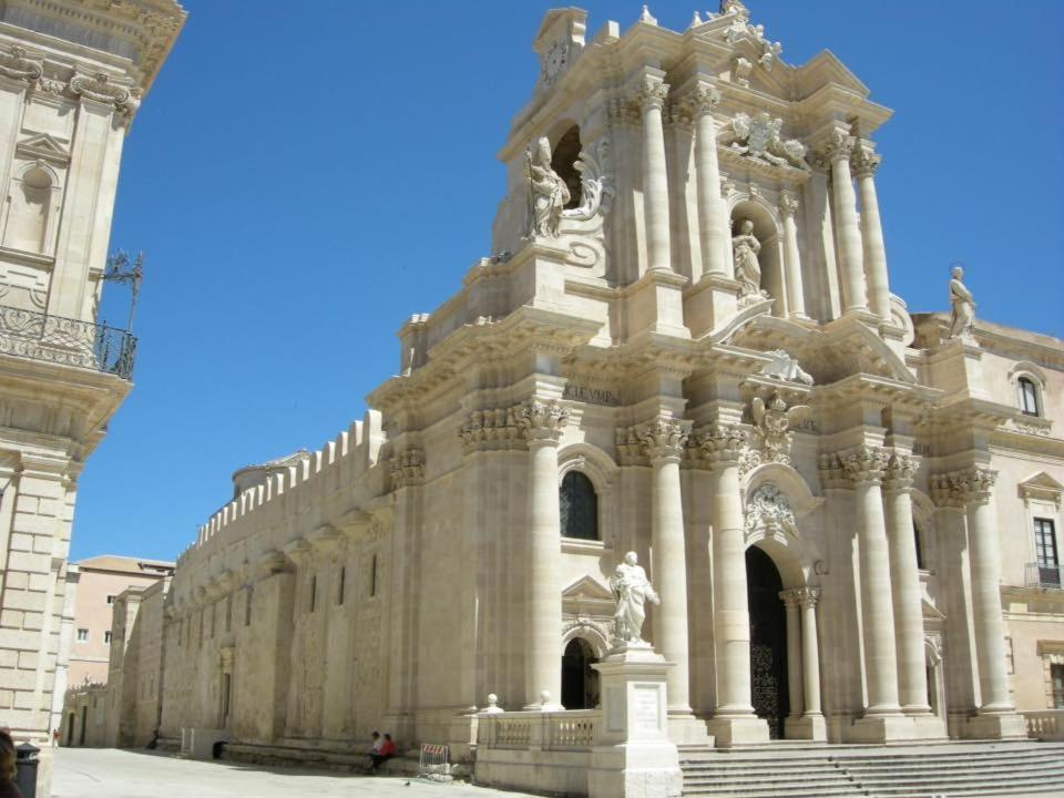Cicirata Sea Beach - Sicilia Vacanza أفولا المظهر الخارجي الصورة